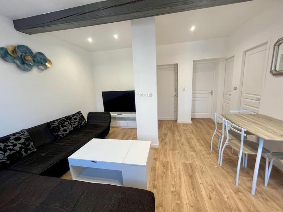 T2 Renove A 15 Min De Lyon Apartment Pierre-Bénite Exterior photo